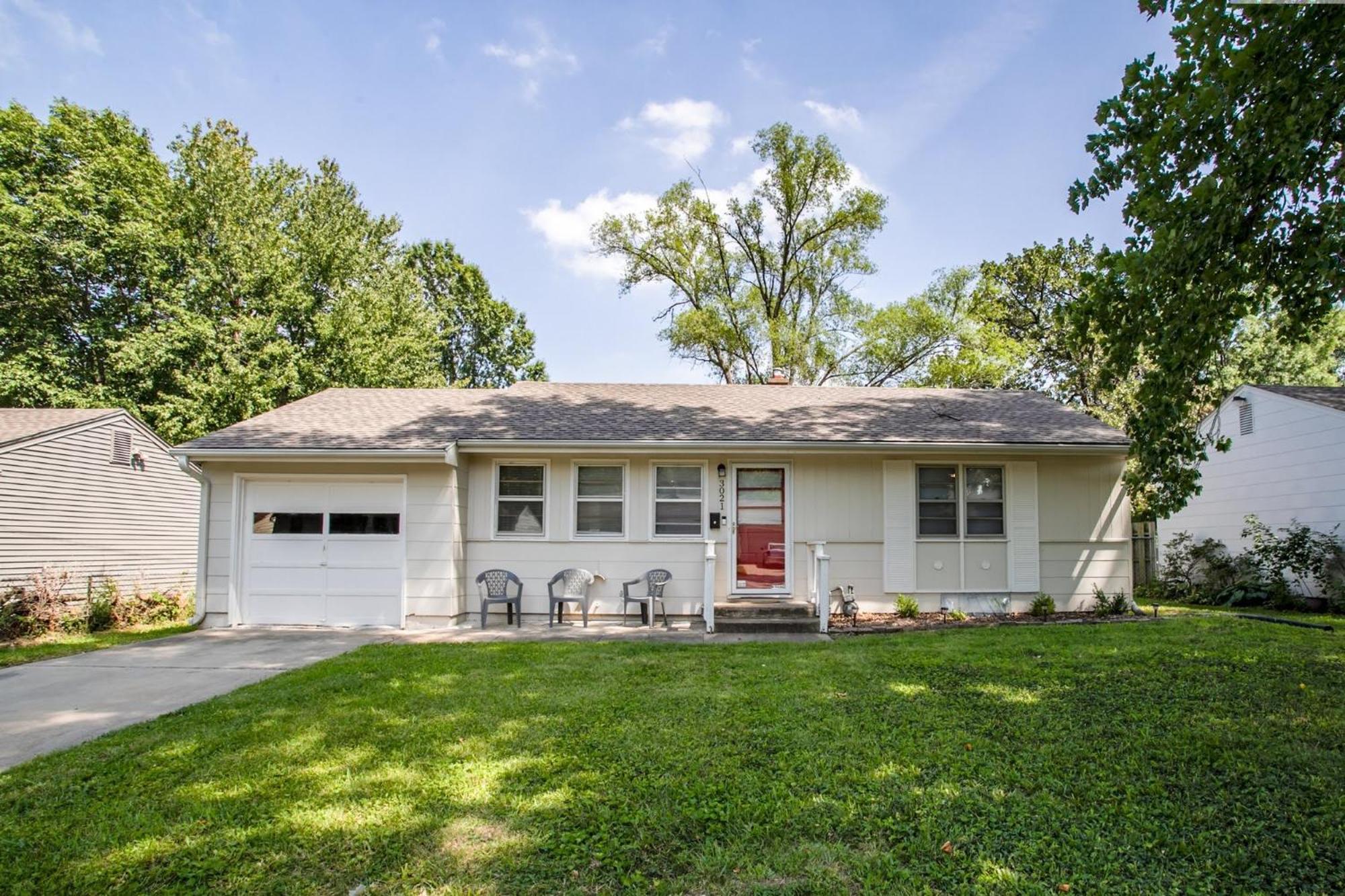 Chic Home With Huge Grassy Yard 7 Mins To Arrowhead Stadium Independence Extérieur photo