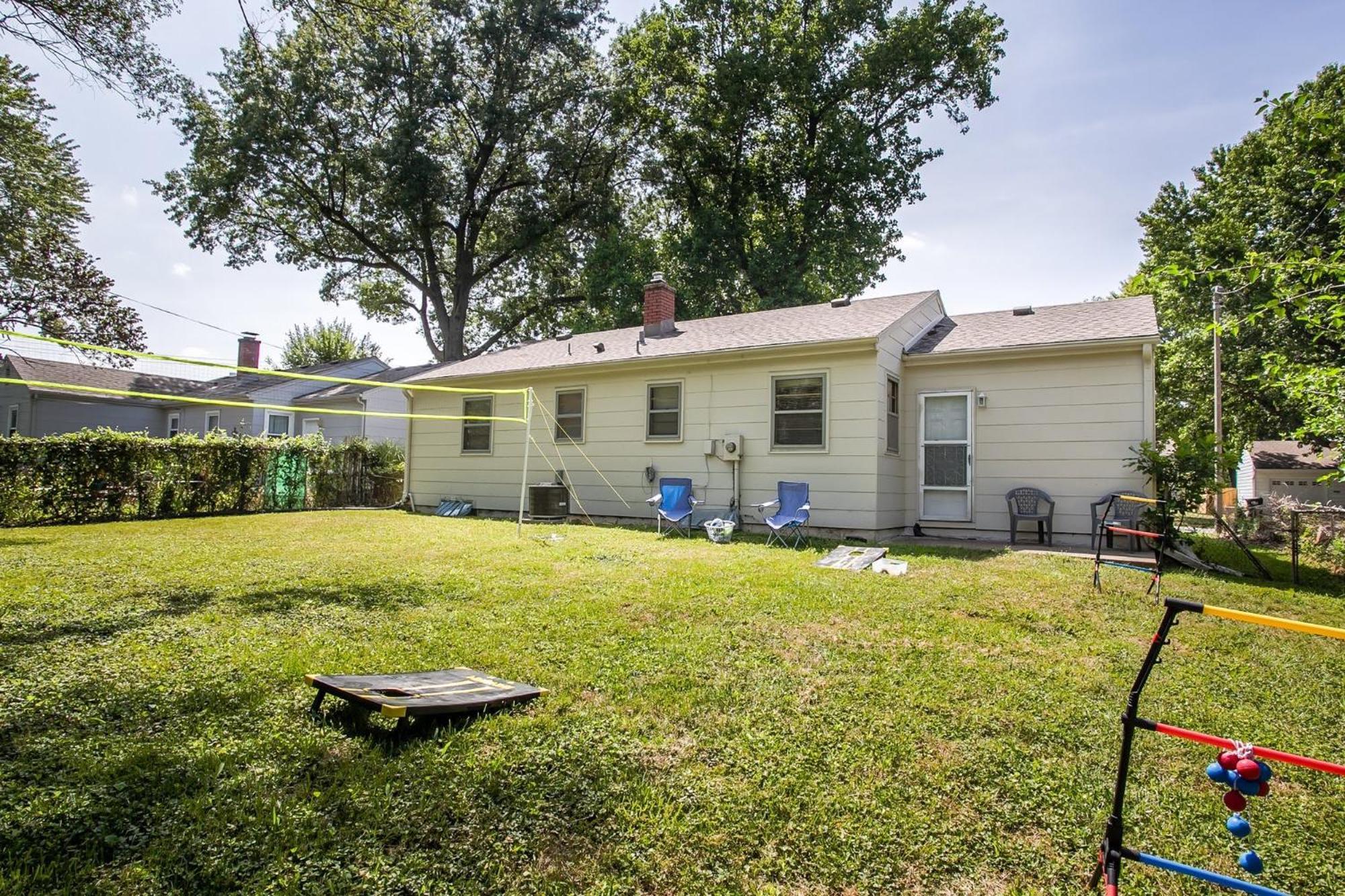 Chic Home With Huge Grassy Yard 7 Mins To Arrowhead Stadium Independence Extérieur photo